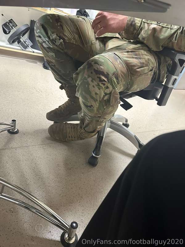 Some hot candid shots of my buddies and fellow soldiers! 20