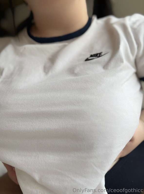 Heyyy, do u want help me do gymnastics? 🤸 ❤️ 16