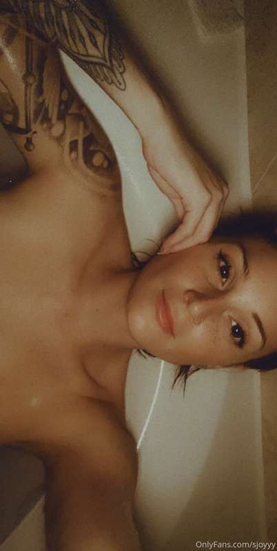 🥰🥰🛁🛁 I wish the video had more light :/