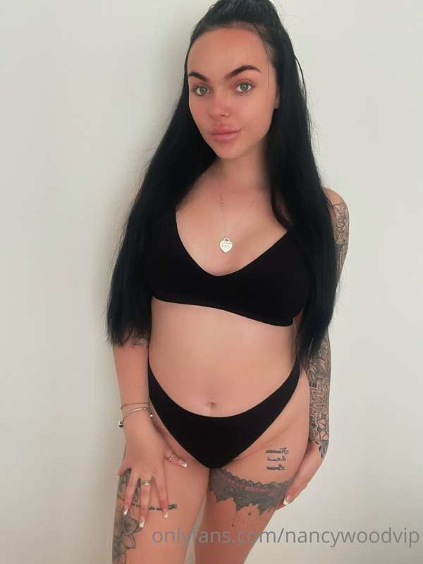 Do you want to watch me play 😈😈