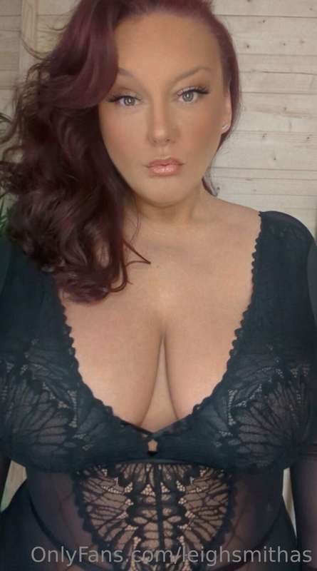 Good morning beautiful 😚  Are we making love or fucking toda..