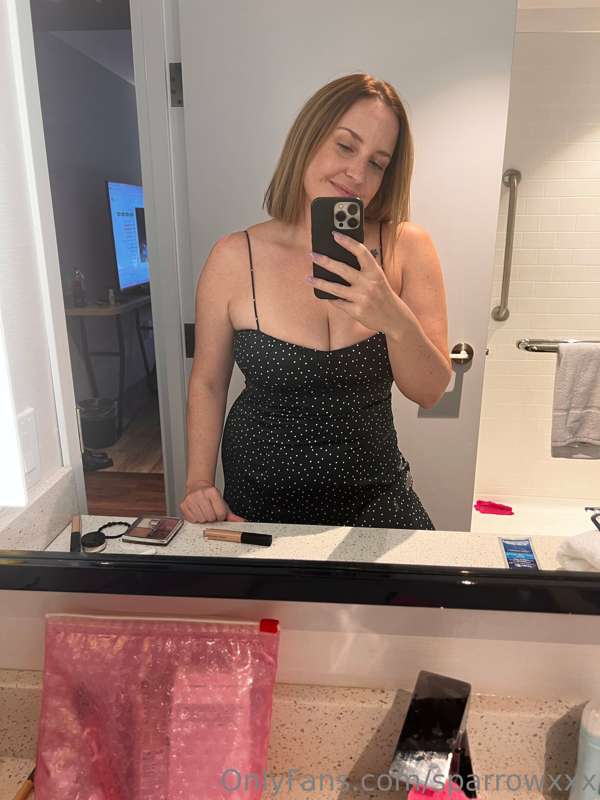 Selfies while I wait for my sexy date. 8
