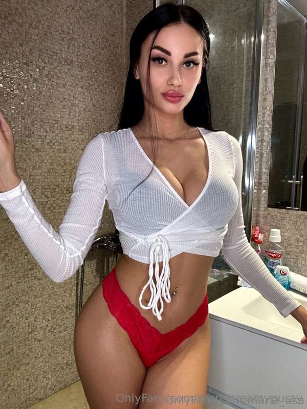 Mariaurlover - Onlyfans - 12 Sep, 2024