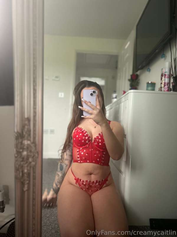 Creamycaitlin - Onlyfans - 31 Mar, 2025