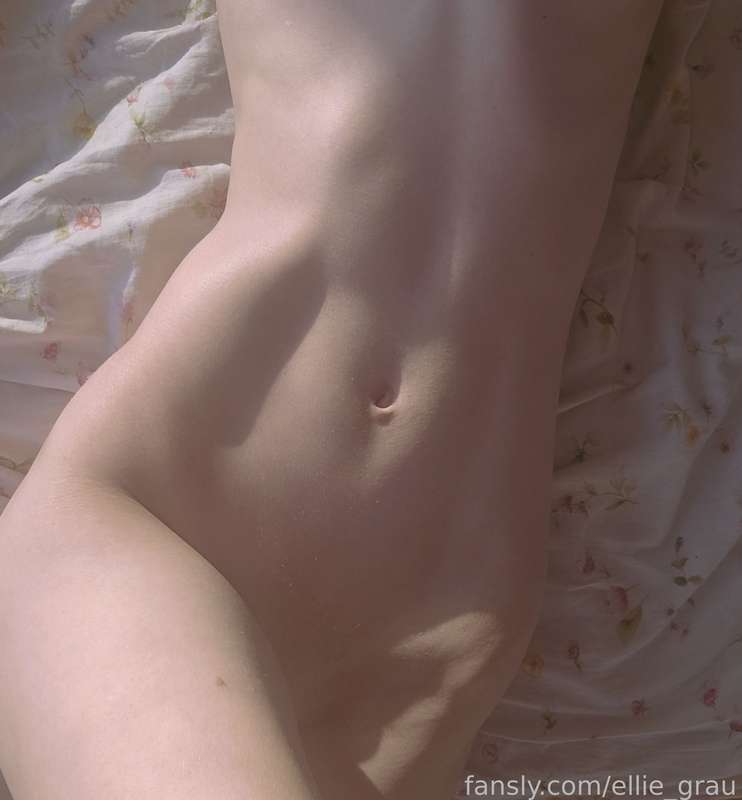 Ellie_Grau - Fansly - 06 Feb, 2025 2