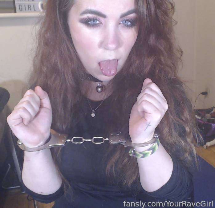 Yourravegirl - Fansly - 04 Feb, 2025 1