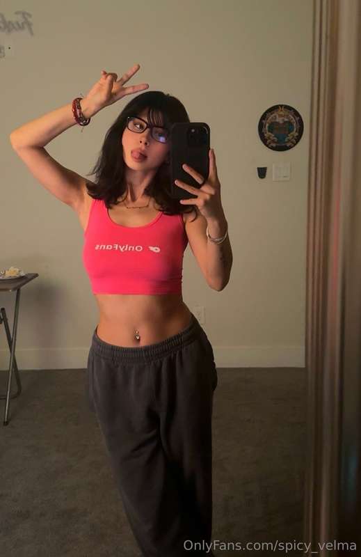 Spicy_Velma - Onlyfans - 05 May, 2025