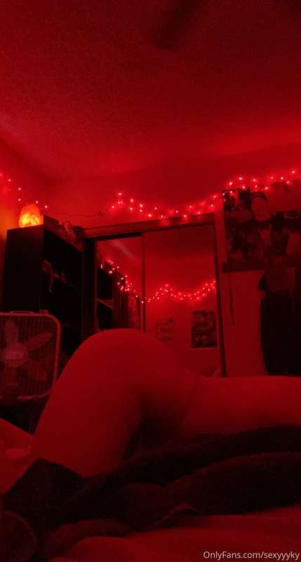 Beautiful Arch, I want your face right in the middle 💦