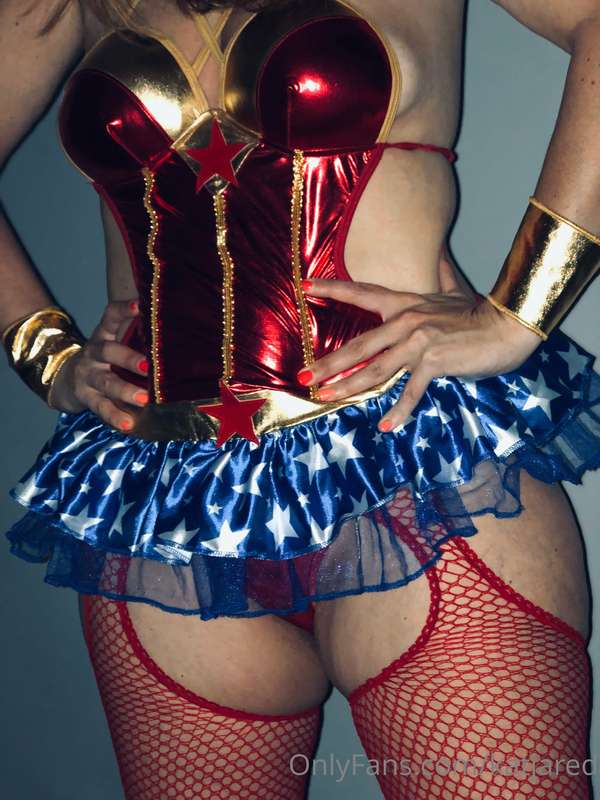 Gimme a wonder tip! I have a lots pics and videos 4 you… 😈