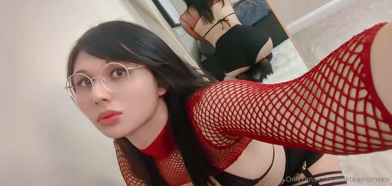 these shorts really emphasize how nice my legs and butt are .. 14