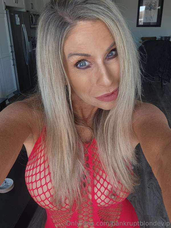 Will u be my Valentine....♥️😘 9