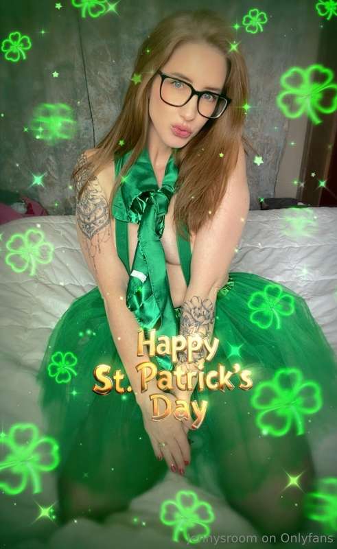 Have a great St Patty’s Day!!! Love you guys!!!!! 💚☘️ 2
