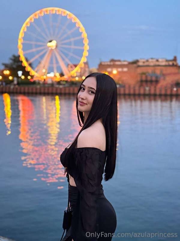 Hello, it’s so nice to see you on my page 💕 My name is Azula..