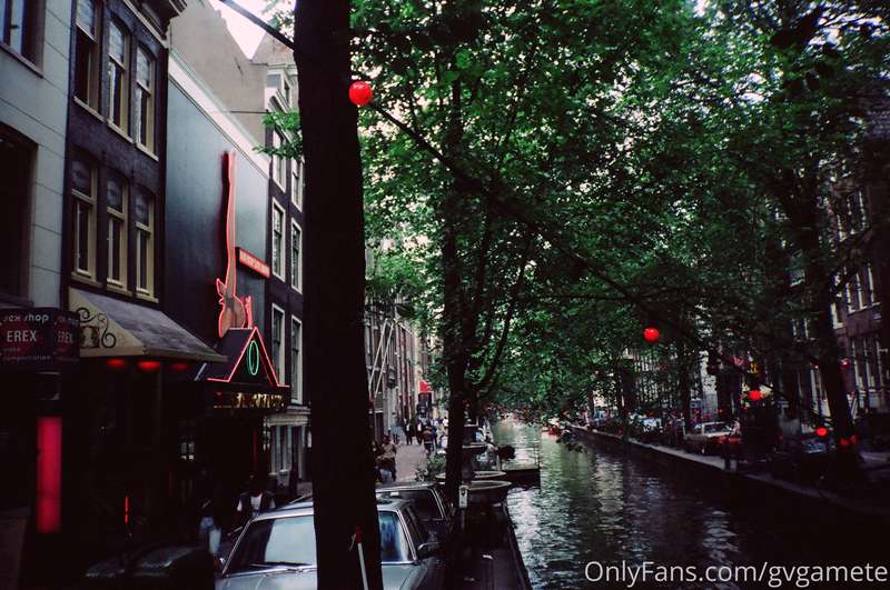 Amsterdam, 1990.