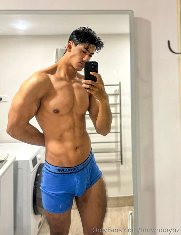 Morning , who wants to see my morning wood ?