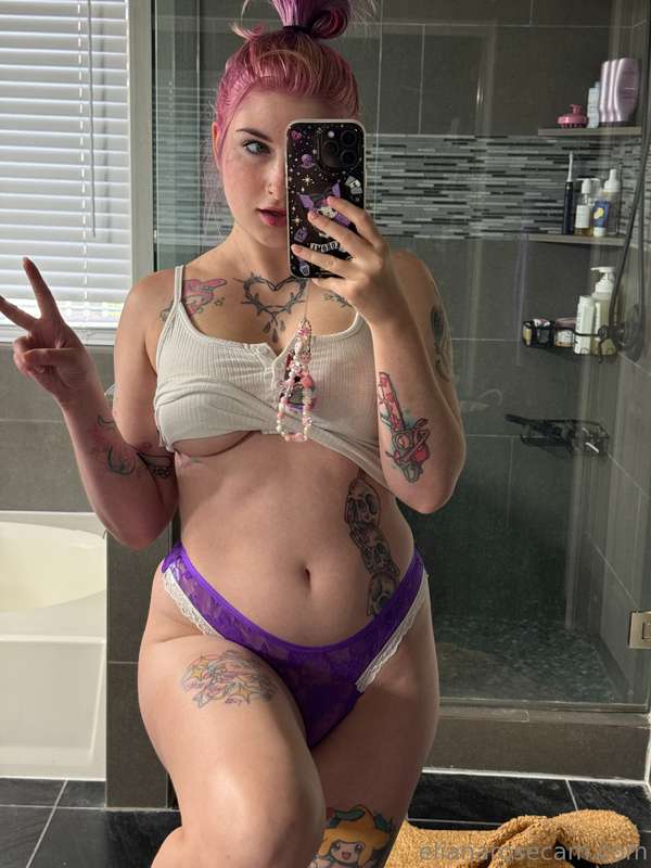 join me for a shower! 😇