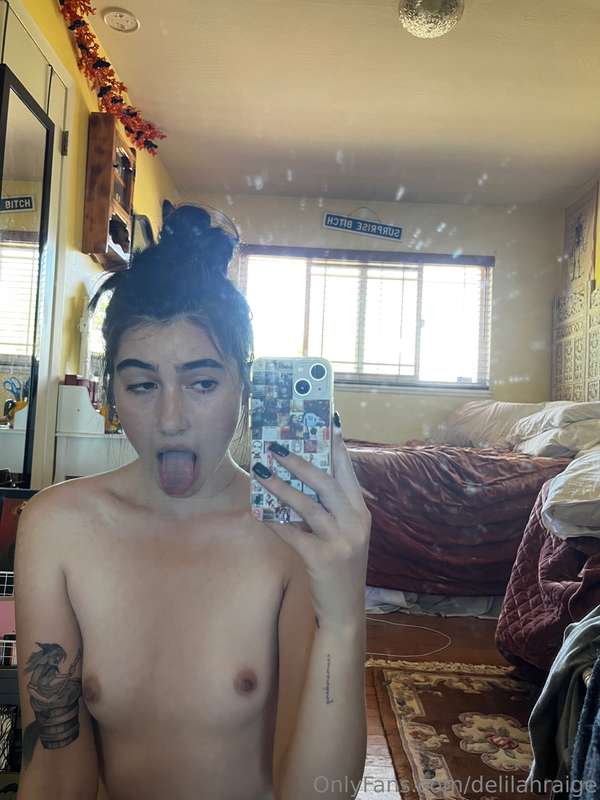 Delilahraige - Onlyfans - 27 Sep, 2024