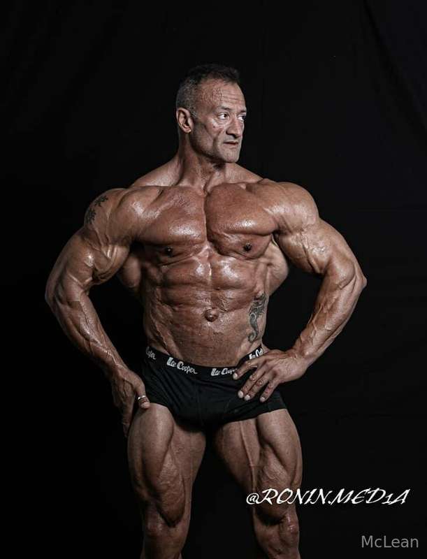 Through back Thursday looking to get into this sexy shape so.. 2