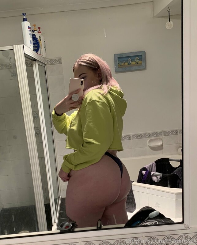 Well it’s 2:38 and I’m horny