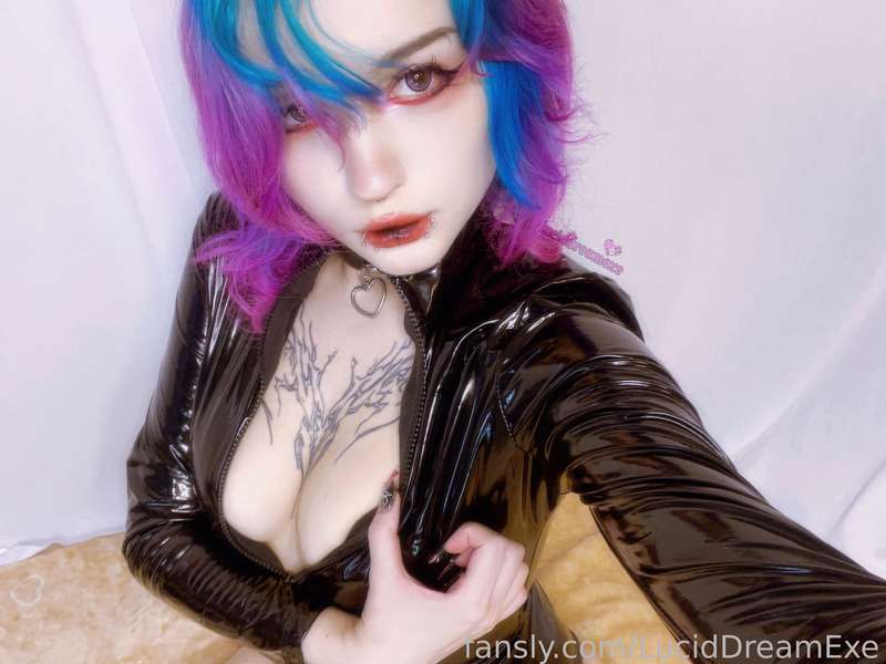 Luciddreamexe - Fansly - 19 Jan, 2025