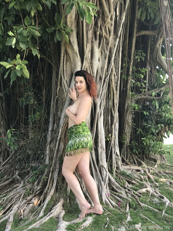 Day 7 - Sexy Shoot Day!!!

We found a few sexy and private l.. 3