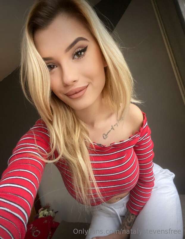 I would love to make you cum, so I'll be very slutty with yo..