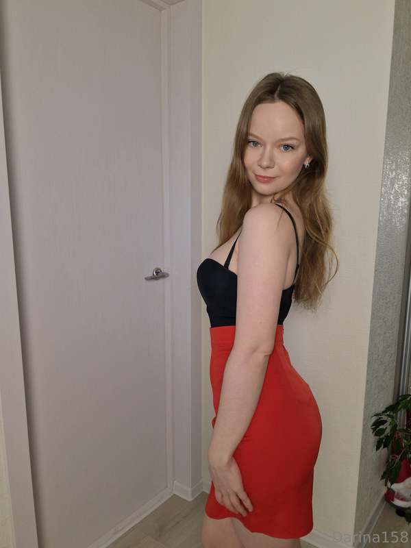 Rate my outfit 1-10 🍓 3