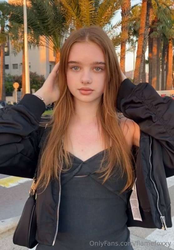 ## 🔞💦Only 18+ @kinky_alice ❗️𝐅𝐑𝐄𝐄 𝐒𝐔𝐁𝐒𝐂𝐑𝐈𝐏𝐓𝐈𝐎𝐍 𝐎𝐍𝐋𝐘 𝟕 𝐃𝐀𝐘𝐒❗️..