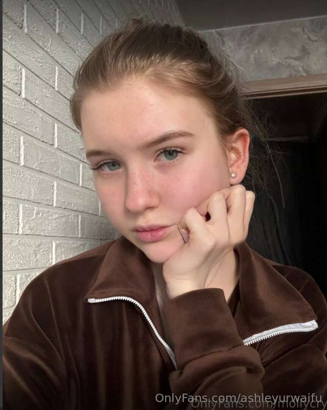 ❤️‍🔥 I am your sweet @mollycry 🔞 and I am ready to surprise ..