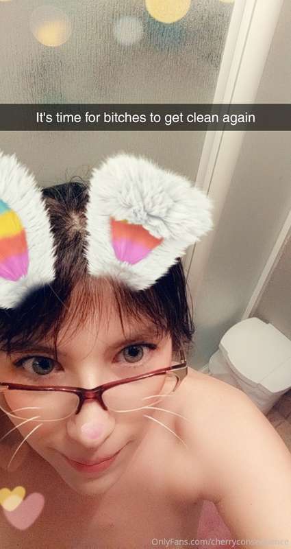 It's me! I'm bitches~ Rolling right along with a throwback s..