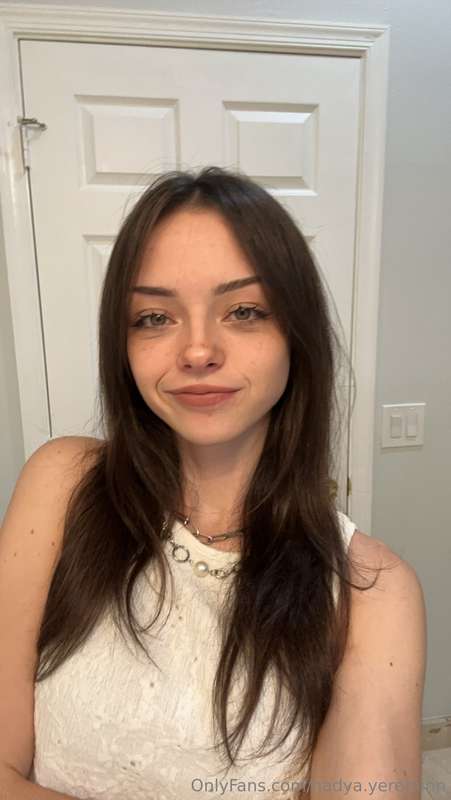 hey! wish you a happy day 🥰 