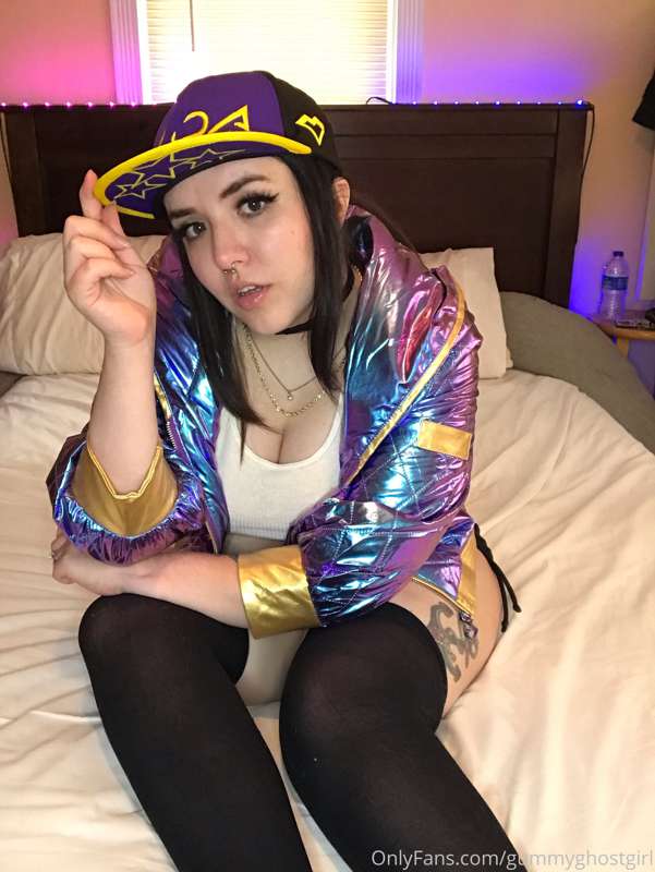 Akali KDA cosplay!💜 12