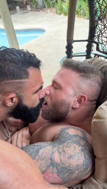 Fort Lauderdale was a Blast!! Daddy got to fuck these sexy b.. 38