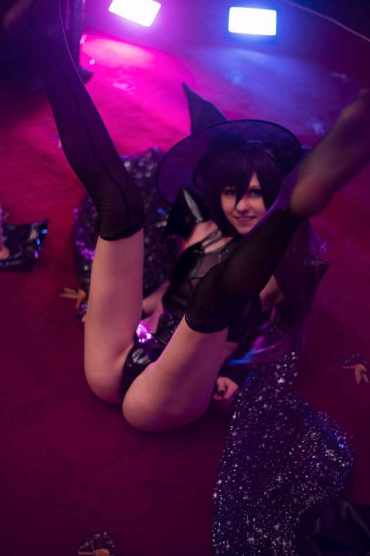 Little_Emo_Kitten - Fansly - 27 Oct, 2022 2