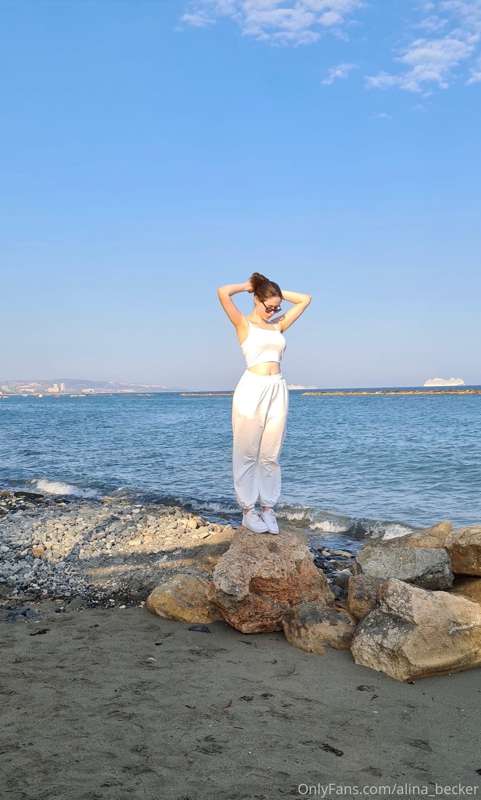 ❤❤VACATION TIME! ❤❤
I'm in Cyprus! Relaxing and having a goo.. 2