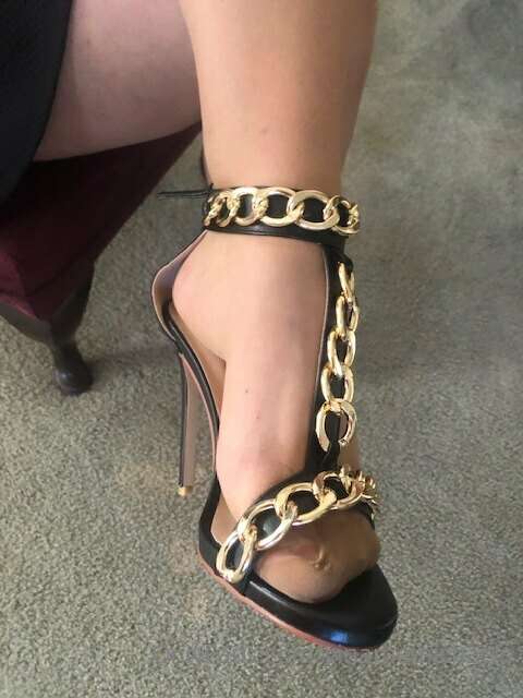 Here are some sexy photos of Courtney in new shoes that were.. 4