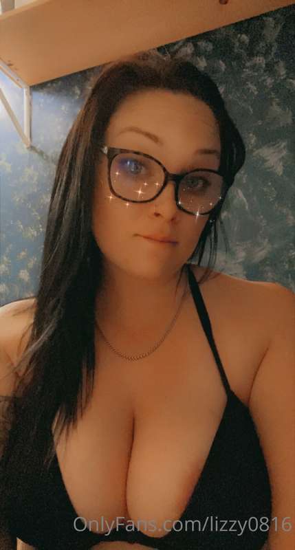 A Selfie Sunday if you will 😜😎🍑 🔥 🍈 🔥 1