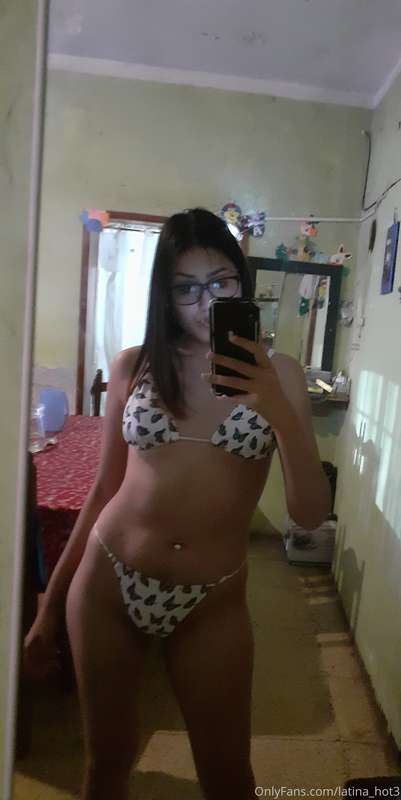 I love my new swimsuit 😍😍  What do you think? 😏