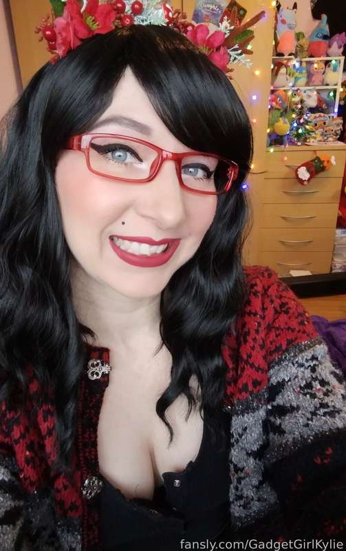 Gadgetgirlkylie - Fansly - 18 Dec, 2023 2