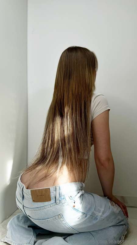 "When the jeans slide down just low enough to make you want ..