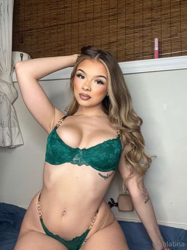 LIVE NOW‼️LIVE NOW‼️LIVE NOW‼️FIRST 100 SUBS GET A FREE COCK..