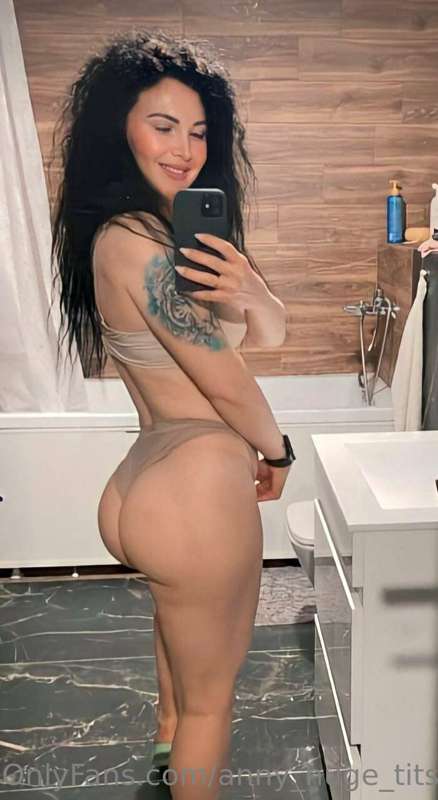 🟢FREE SUB ONLY NOW🟢
OMG @sashalite has the biggest 🍑, most n..