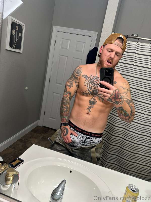 These are my fav pants. Wanna take em off?? Tips?? Requests?.. 1