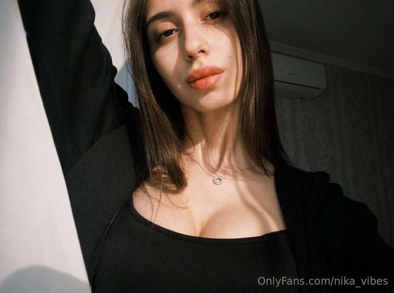 ## 🔥 🔥 🔥 HOT GIRL @iisabella_love🔥 🔥 🔥This innocent cutie @i..