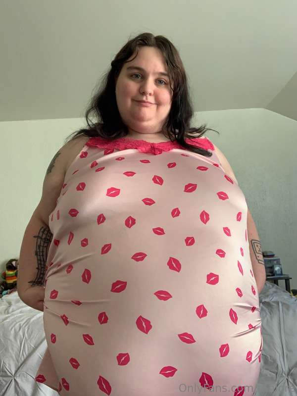 Happy Valentine’s Day! Make sure to buy your favorite piggy .. 2