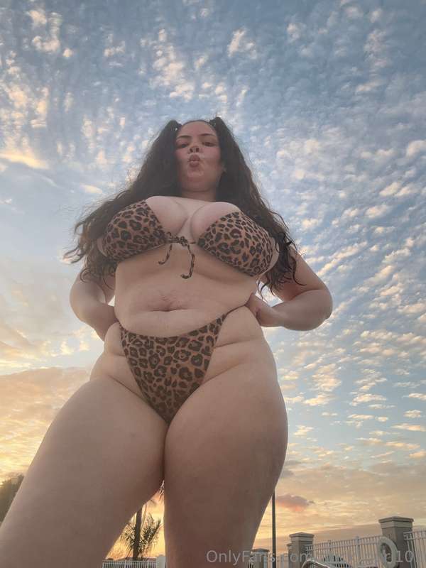 Thick_Gurl101 - Onlyfans - 18 Jan, 2025 11
