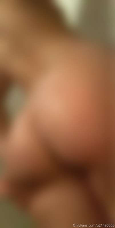 Tip me any amount if you want the uncensored version of this..