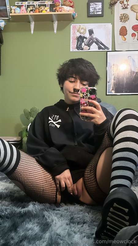 going to a show today, here’s the fit c: 4