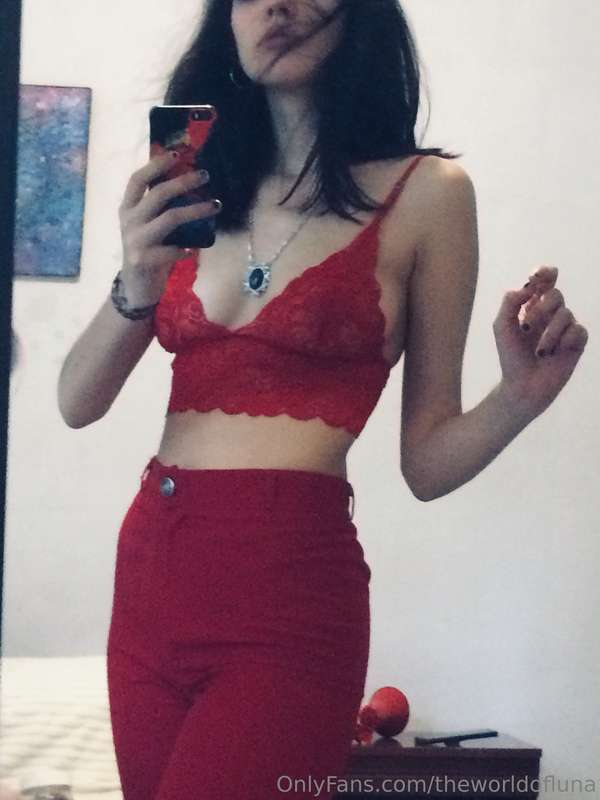 Do you like me with short hair?I think it's cute, but I pref..