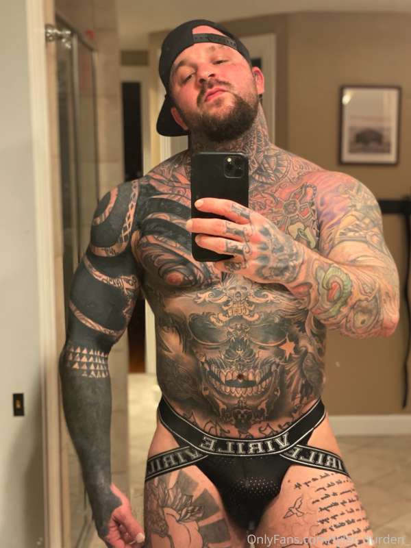 The outfit for tonight 3some 😈 1
